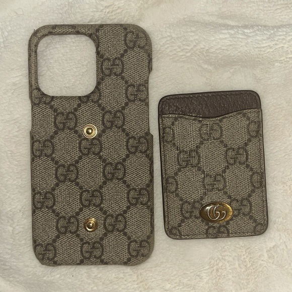 GUCCI iPhone 13 Case w/ Removable Card Case - Picture 4 of 5